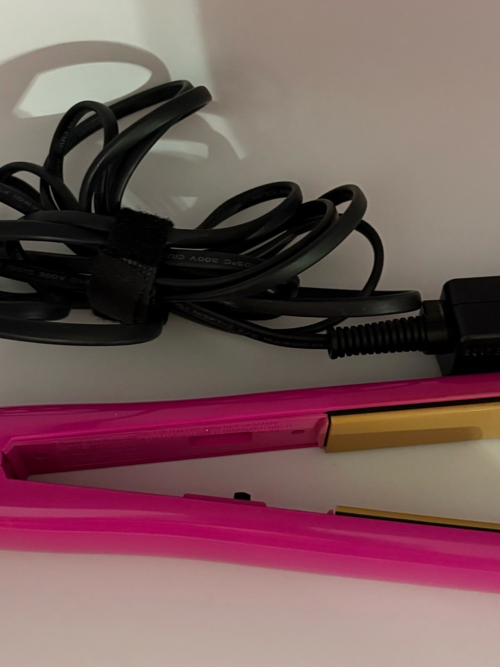 CHI 1” Ceramic Tourmaline Pink Hair Straightener Flat Iron - Picture 2 of 8